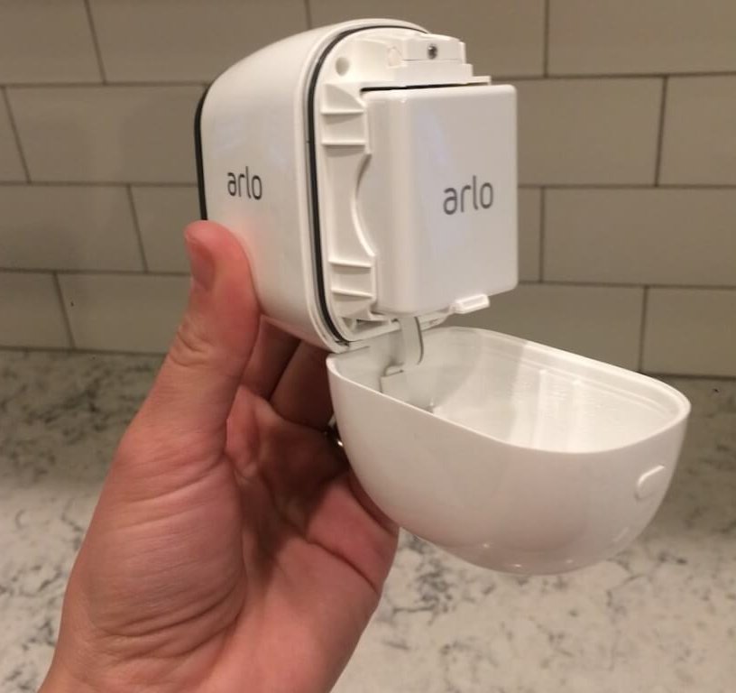 arlo security light battery