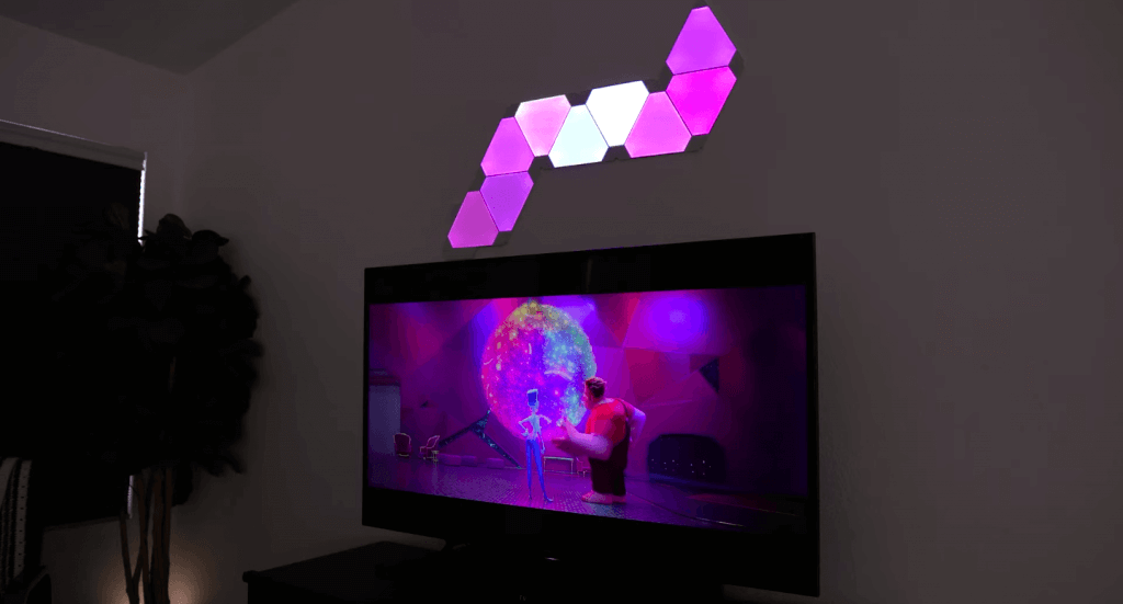 https://smarthomesolver.com/reviews/wp-content/uploads/2019/11/nanoleaf_screen_mirror-compressor-1024x551.png